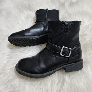 Girls boots size 1 Cat and Jack